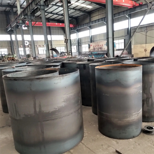 选择固原钢护筒的材质时考虑哪些条件？