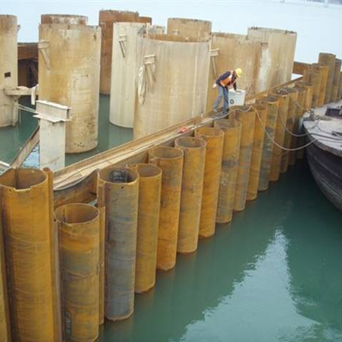 固原钢护筒现场安装